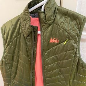 REI padded vest